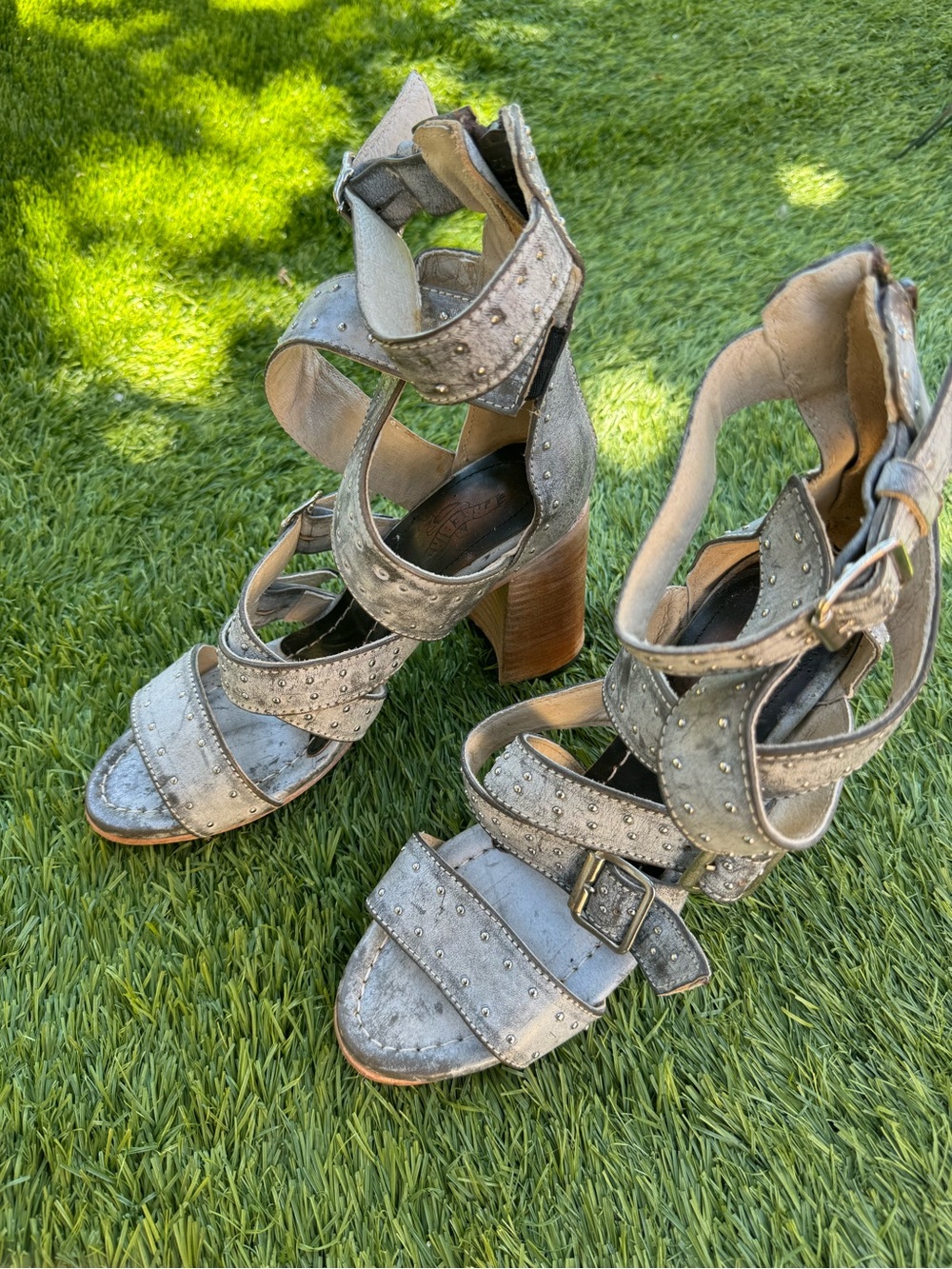 Freebird “Tanica” Gladiator-style heeled sandals - size 9